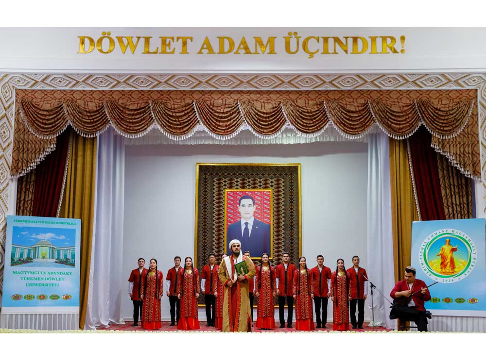 Halkara forum mynasybetli maslahat geçirildi