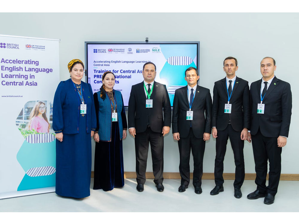 AELLCA: Uniwersitetiň mugallymy iňlis dili boýunça hünär kämilleşdiriş okuwlaryna gatnaşdy