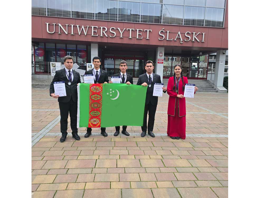 Uniwersitetimiziň talyplary Polşada geçirilen halkara olimpiadada ýeňiji boldular